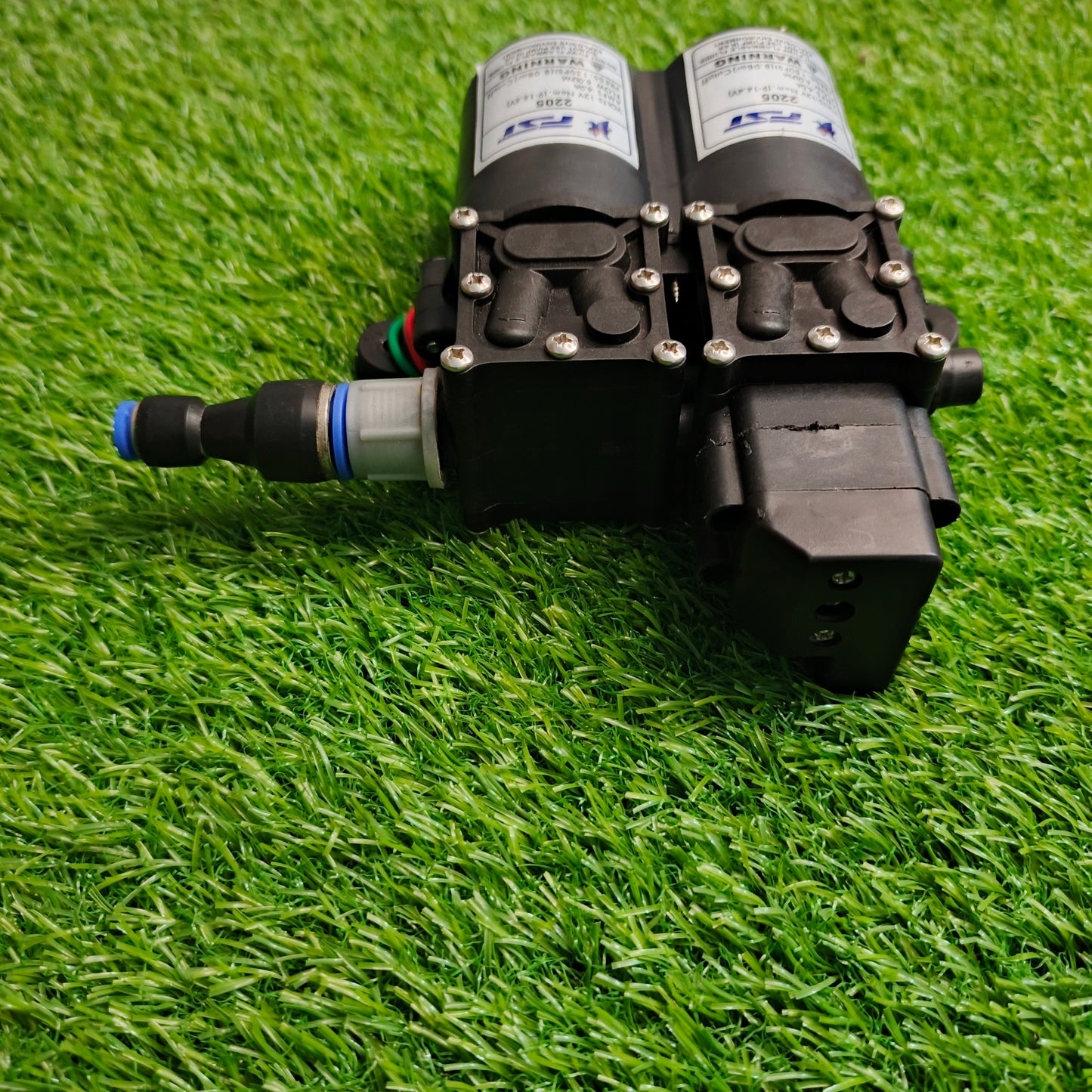 12V High-Pressure Double Motor Sprayer Pump – Model 2205 (150 PSI)